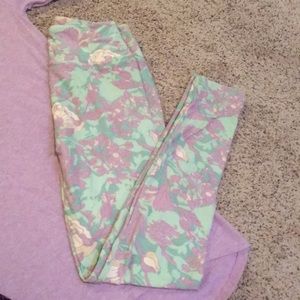 LuLaRoe OS leggings